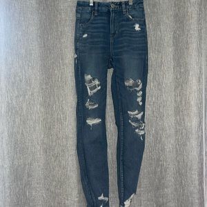 American eagle ripped jeans